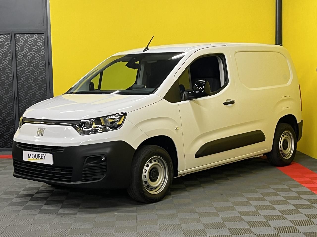 image of car Fiat Doblo cargo