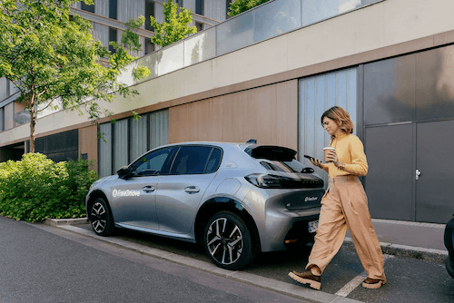 Free2move car sharing